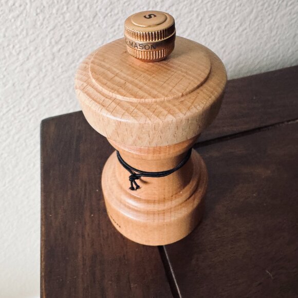 Cole & Mason Hoxton Salt Mill Grinder New Light Wood Manuel Adjustable - Picture 9 of 12